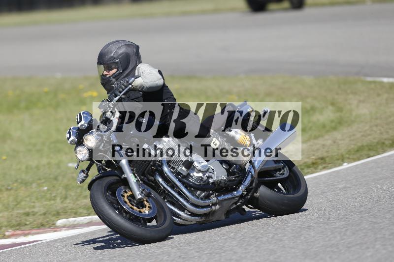 /15 22.05.2026  Plüss Moto Sport  Discover the Bike ADR /Gruppe gelb - Bike 2/30
